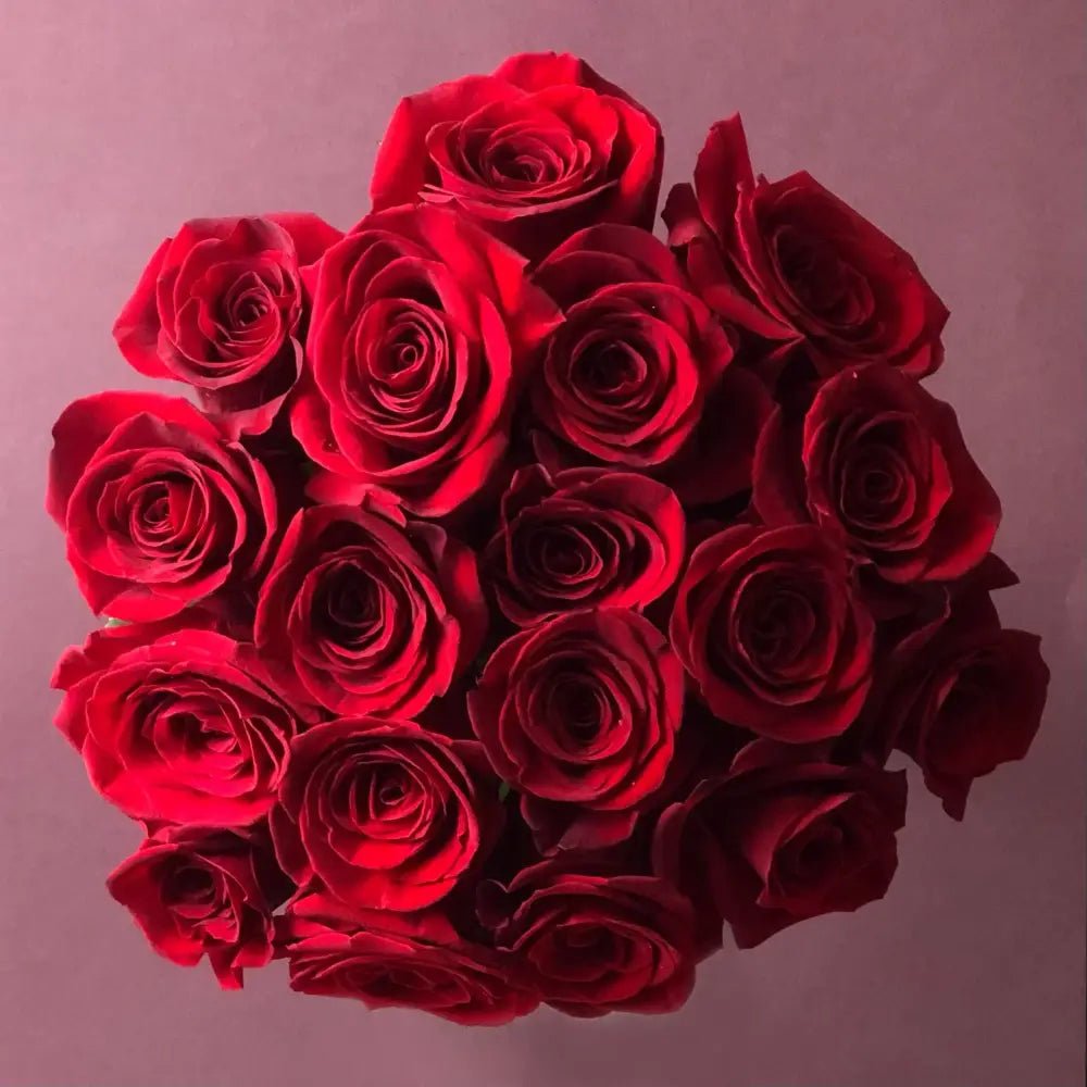 Timeless Red Roses - Bloom Fleurs & Cadeaux