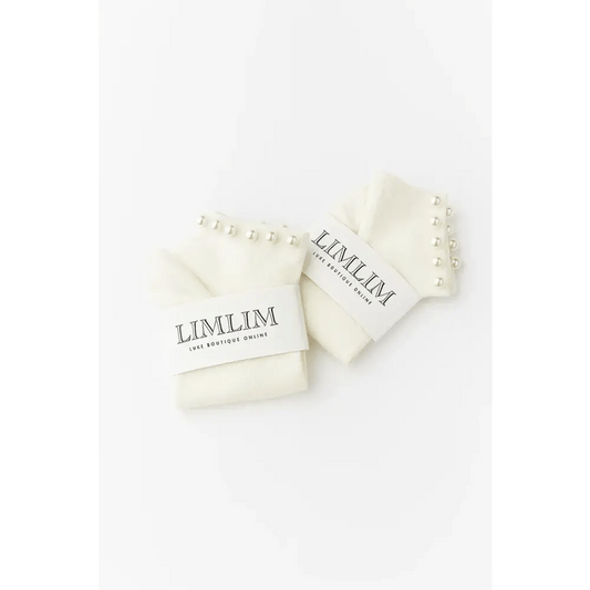 White Ruffle Socks with Pearl Embellishments - Bloom Fleurs & Cadeaux